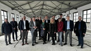 Foto (Kreis Euskirchen): Das Team der Wirtschaftsförderung Kreis Euskirchen und Kooperationspartner